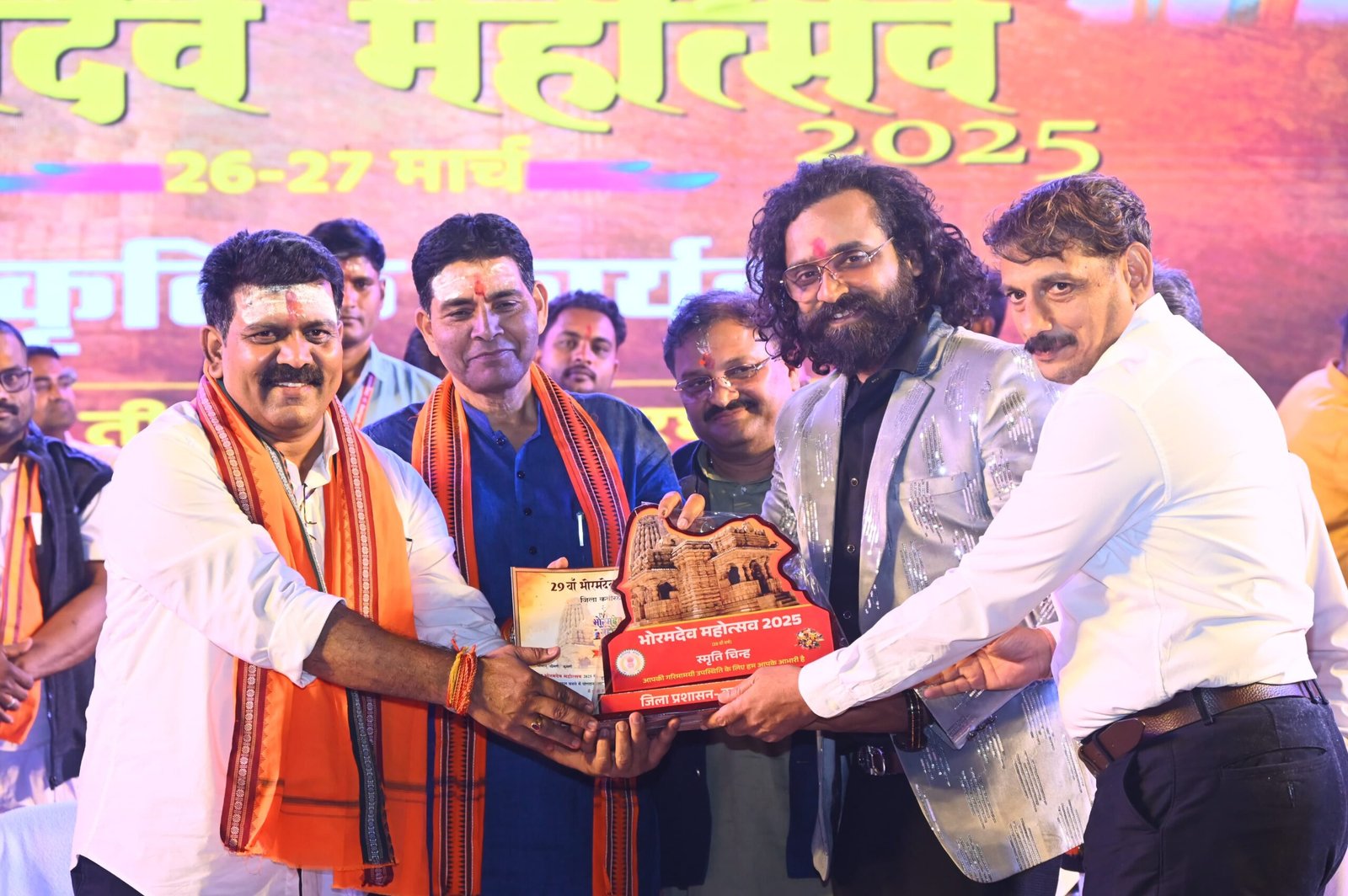 स्वदेश दर्शन योजना 2.0 के तहत भोरमदेव क्षेत्र के लिए मिली 146 करोड़ की स्वीकृति, जिले के ऐतिहासिक स्थलों का होगा विकास  उपमुख्यमंत्री ने युवाओं के लिए निःशुल्क उच्च स्तरीय कोचिंग की घोषणा, प्रतियोगी परीक्षाओं की तैयारी में मिलेगा मार्गदर्शन