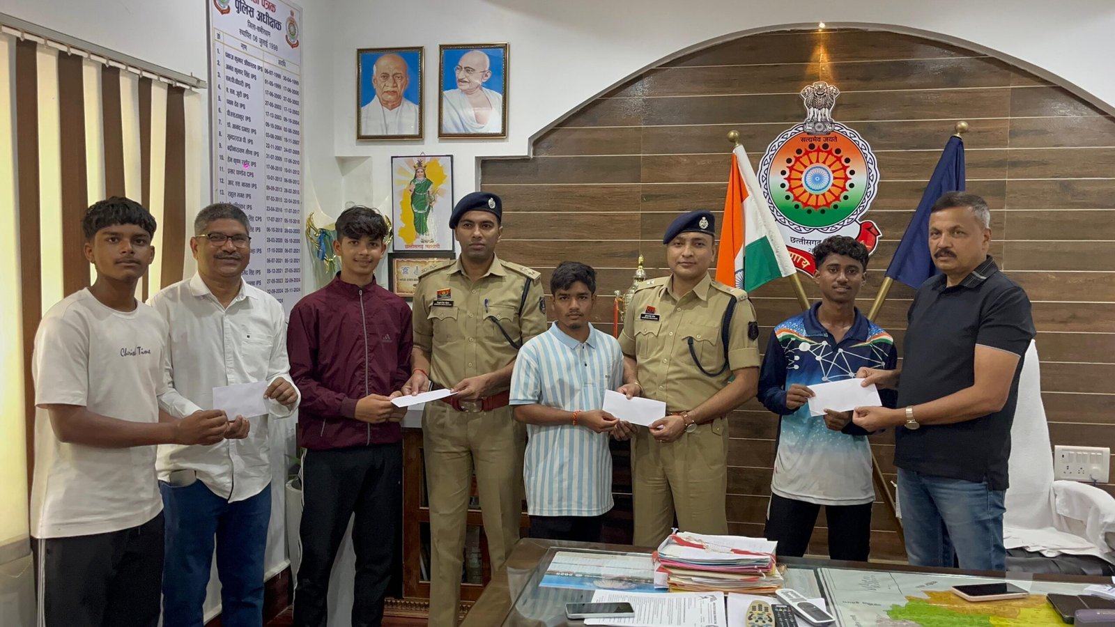 राष्ट्रीय बेसबॉल प्रतियोगिता में जिले के चार खिलाड़ियों का चयन, पुलिस अधीक्षक ने बढ़ाया हौसला