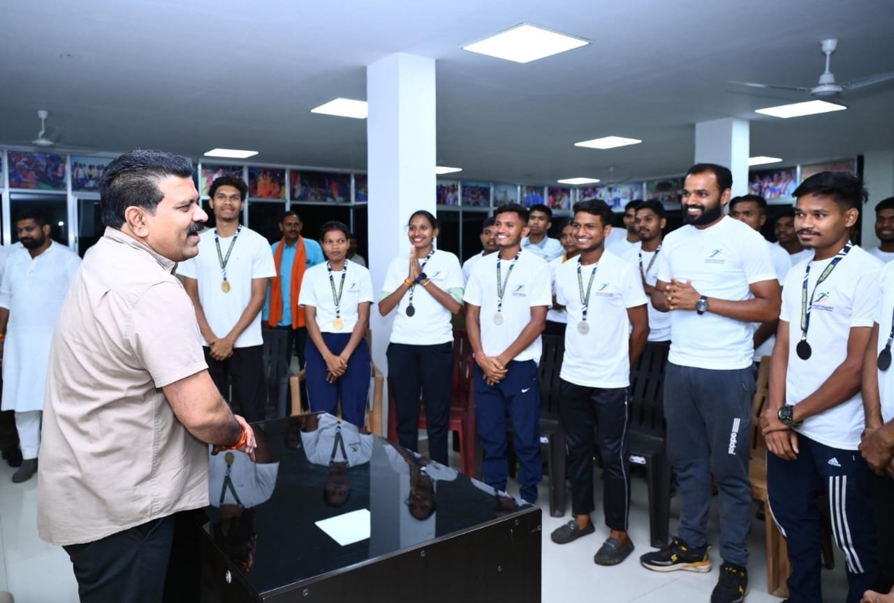 जिले के खिलाड़ियों ने 21वीं सीनियर राज्य स्तरीय एथलेटिक्स प्रतियोगिता में जीते 14 पदक  उपमुख्यमंत्री विजय शर्मा ने दी शुभकामनाएं