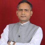 क्या सरकार को हाईजैक करना चाहते हैं विधानसभा अध्यक्ष? या असल में सरकार वही चला रहे हैं ? -सुरेंद्र वर्मा