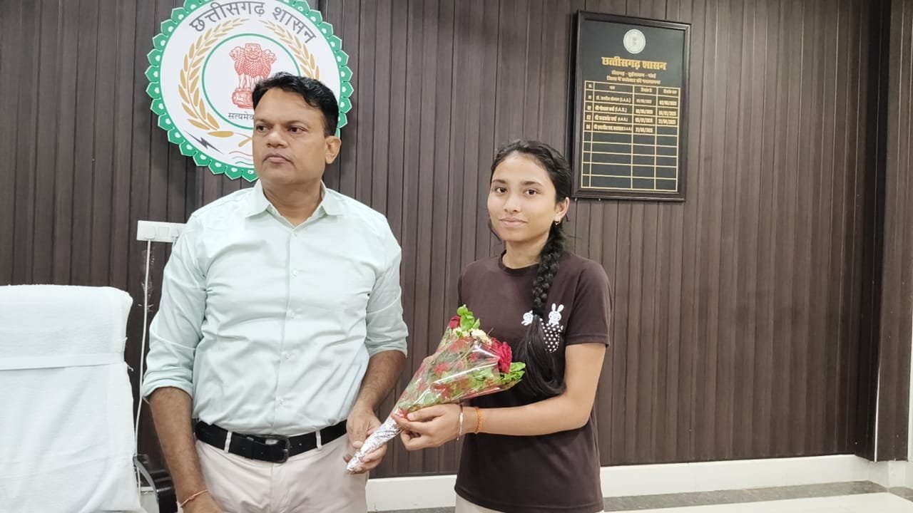 मेहनत और लगन से पाई सफलता, खेल और शिक्षा दोनों में बनी मिसाल