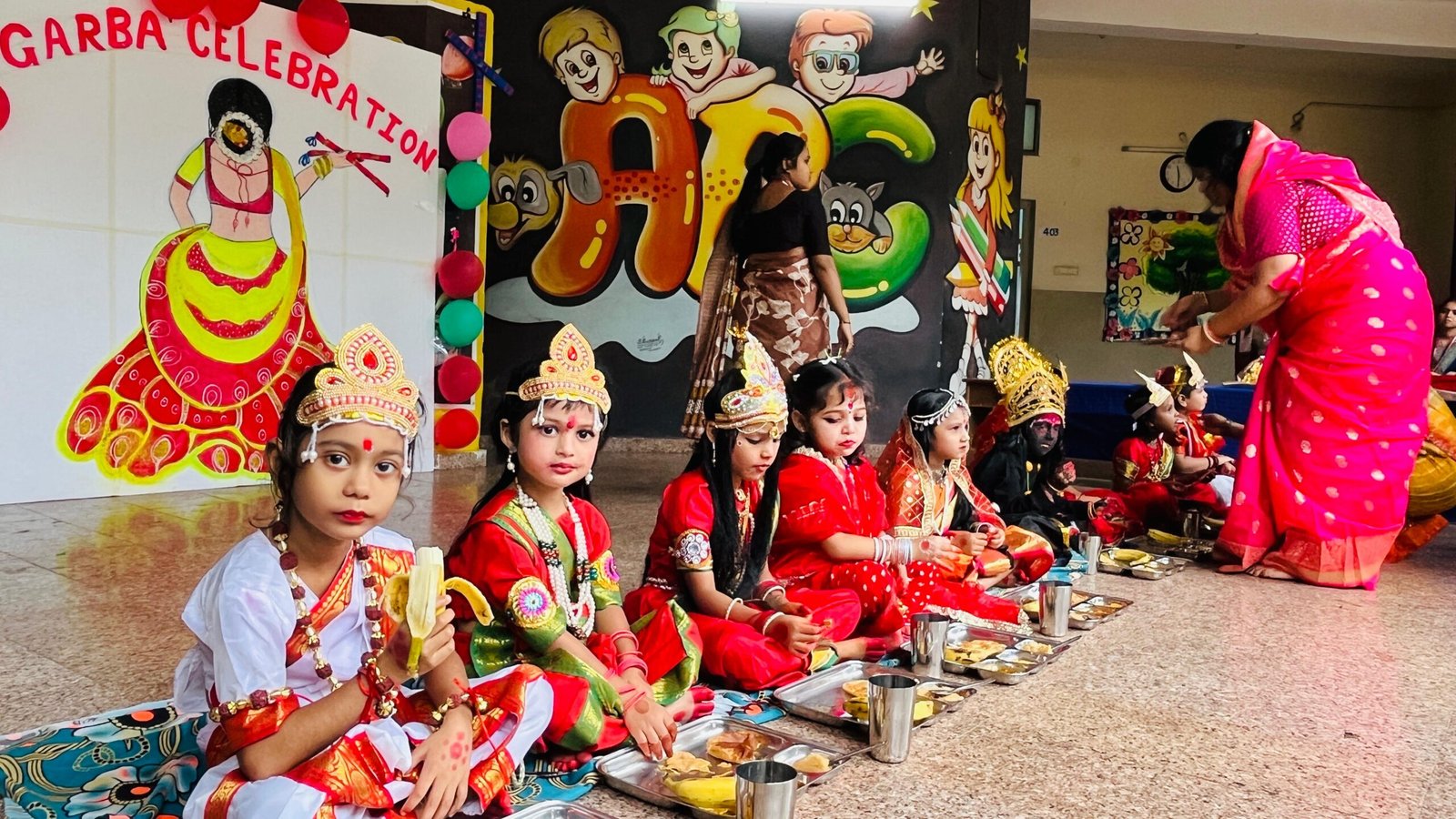 गुरुकुल में विराजी जीवंत मातारानी नवदुर्गा , गूंजा जय माता दी 